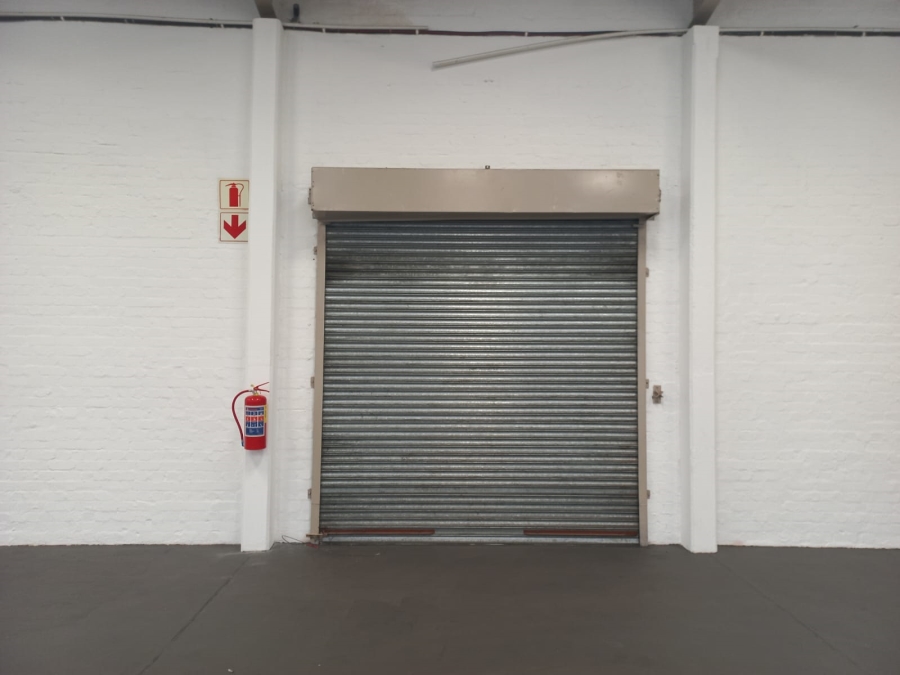 To Let Commercial Property for Rent in Maitland Western Cape